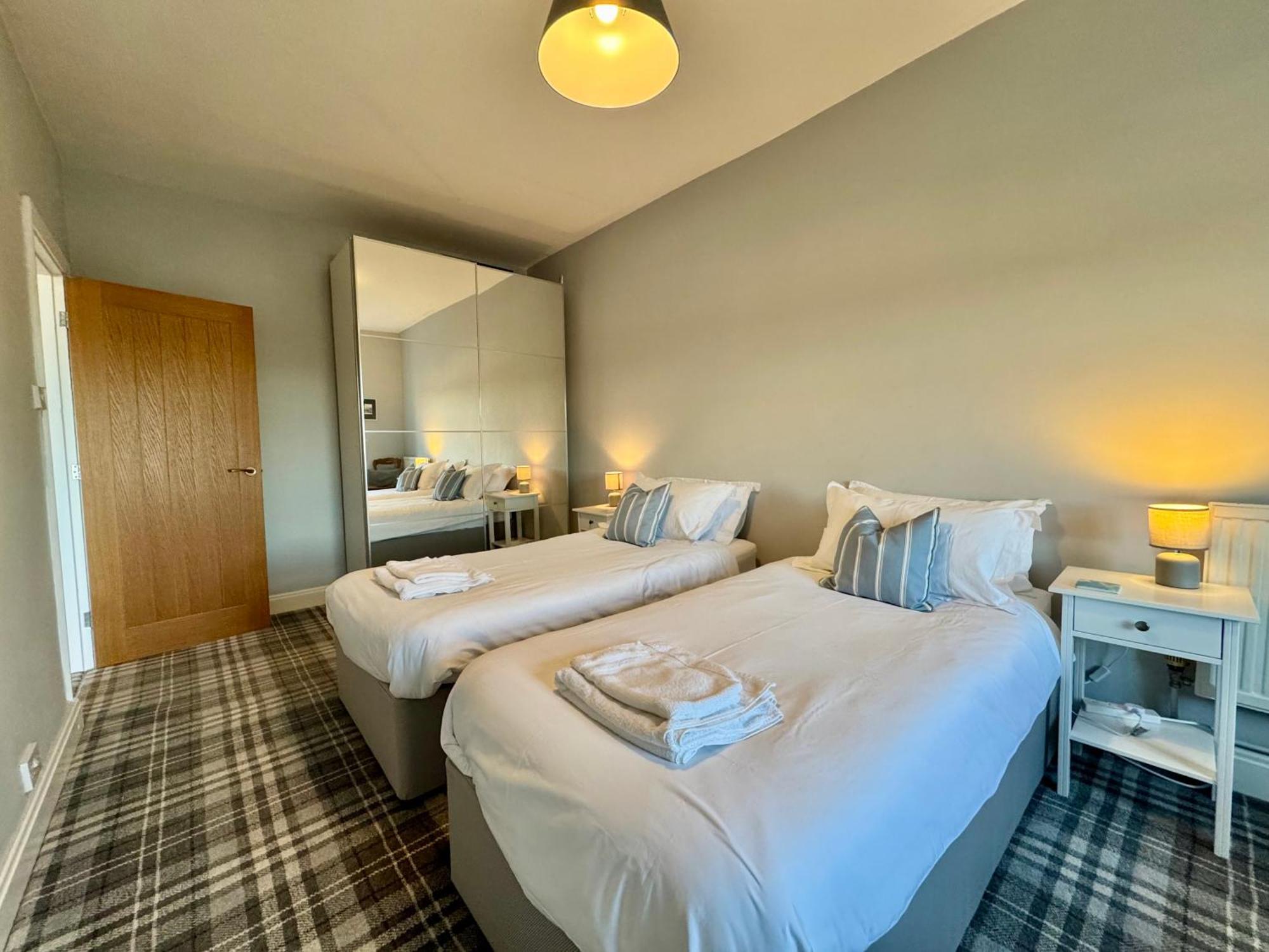 Lagoon View - Sea View- Pet Friendly - 2 Bed Apt - En-Suite Trearddur Buitenkant foto