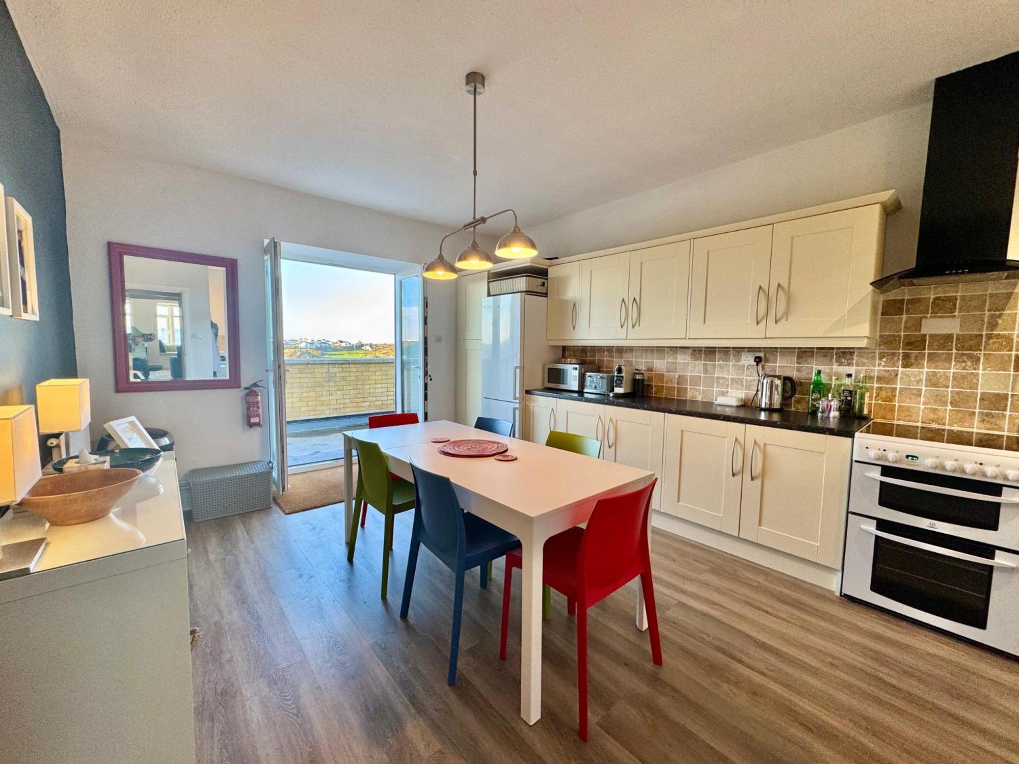 Lagoon View - Sea View- Pet Friendly - 2 Bed Apt - En-Suite Trearddur Buitenkant foto