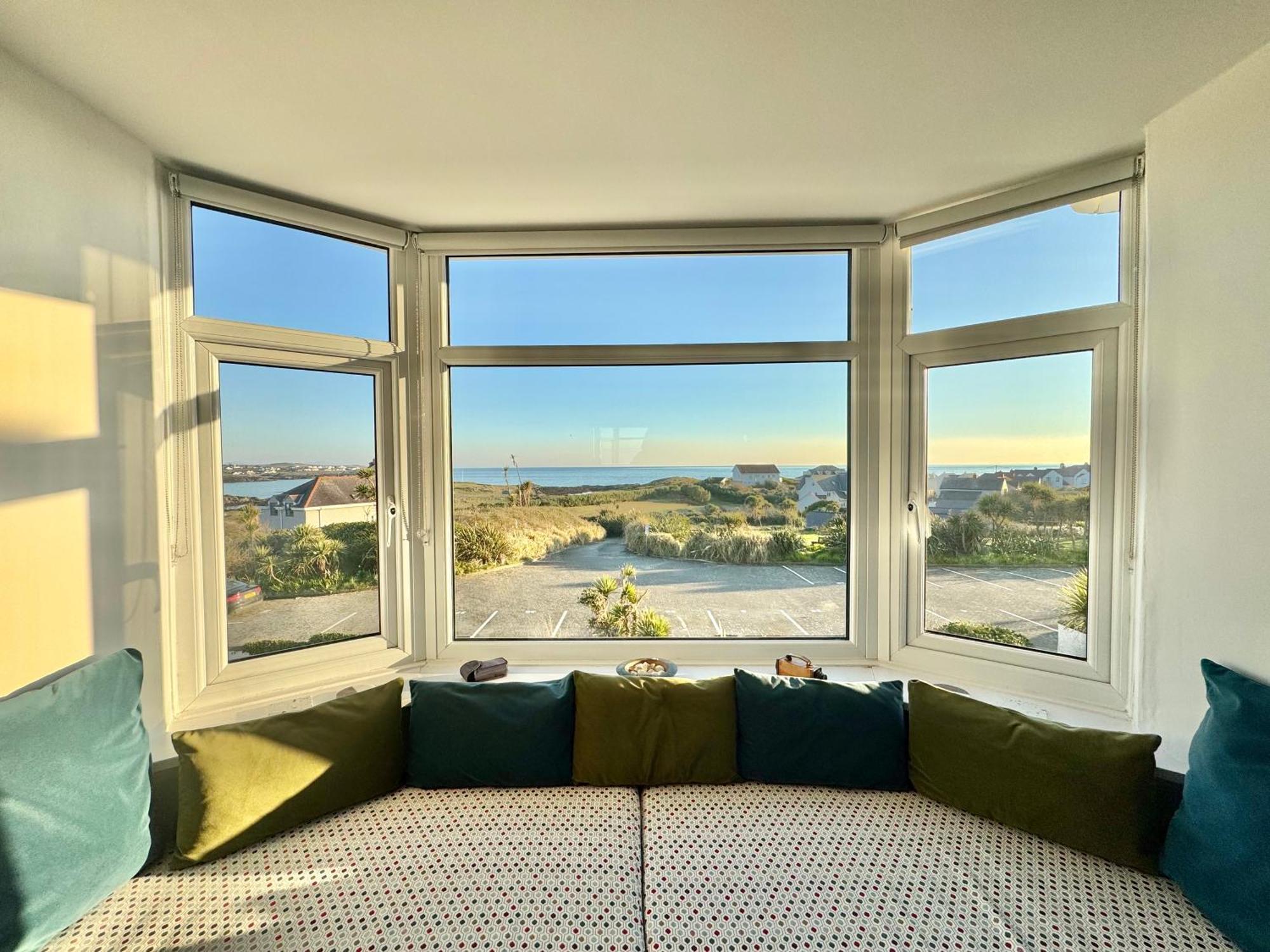 Lagoon View - Sea View- Pet Friendly - 2 Bed Apt - En-Suite Trearddur Buitenkant foto